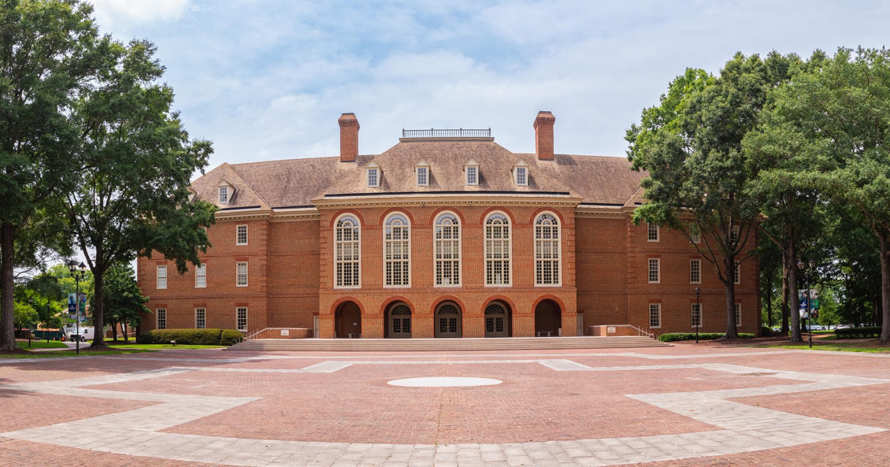 Regent University Recognized for Best Online Master’s Programs in Virginia for 2025